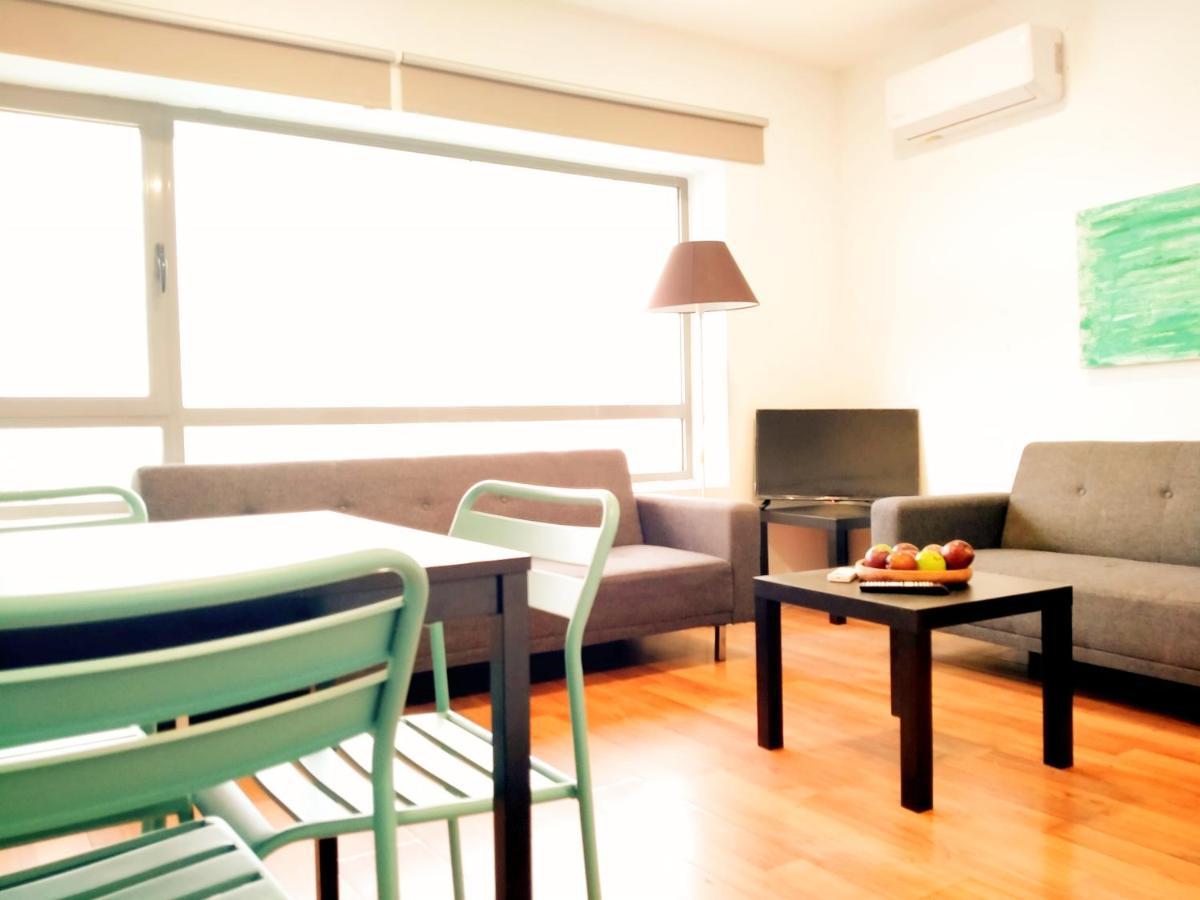 Toletum Low Cost Lofts Diafanos O 2Dormitorios Parking Municipal Gratis Al Aire Libre A 100M Toledo Exterior photo