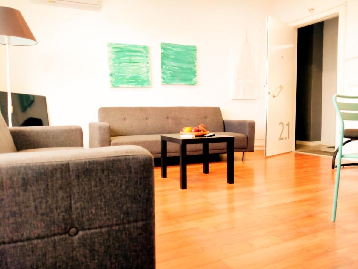 Toletum Low Cost Lofts Diafanos O 2Dormitorios Parking Municipal Gratis Al Aire Libre A 100M Toledo Exterior photo