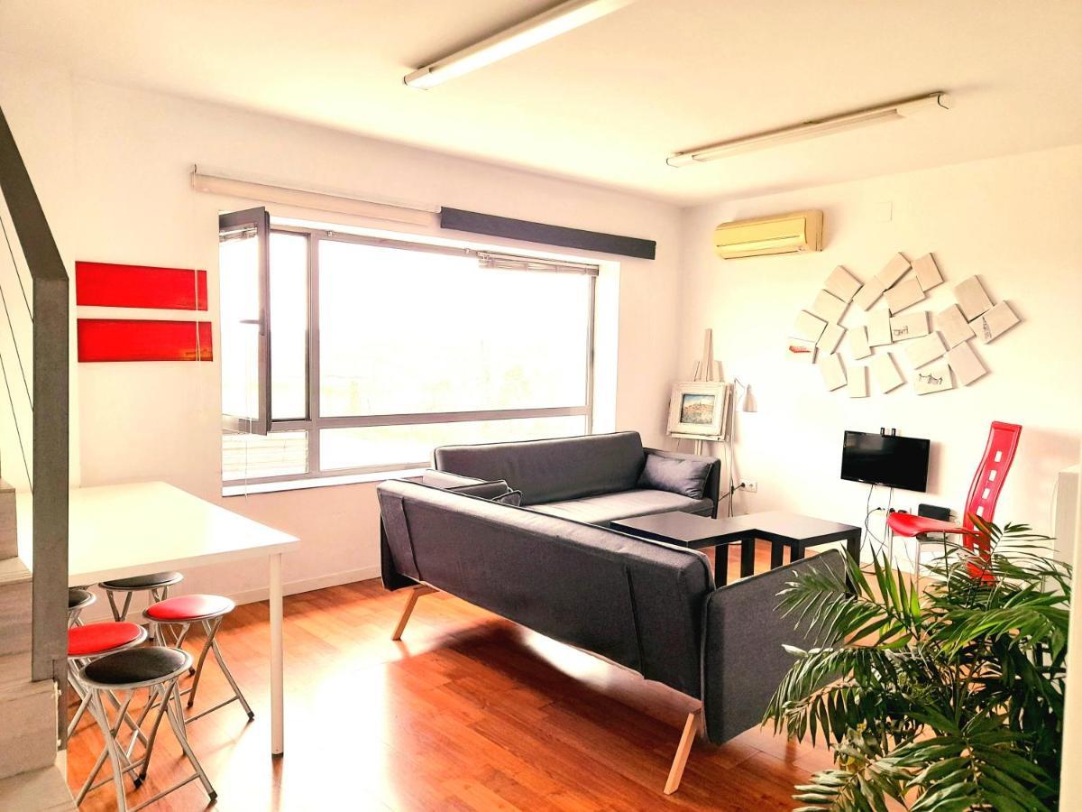 Toletum Low Cost Lofts Diafanos O 2Dormitorios Parking Municipal Gratis Al Aire Libre A 100M Toledo Exterior photo