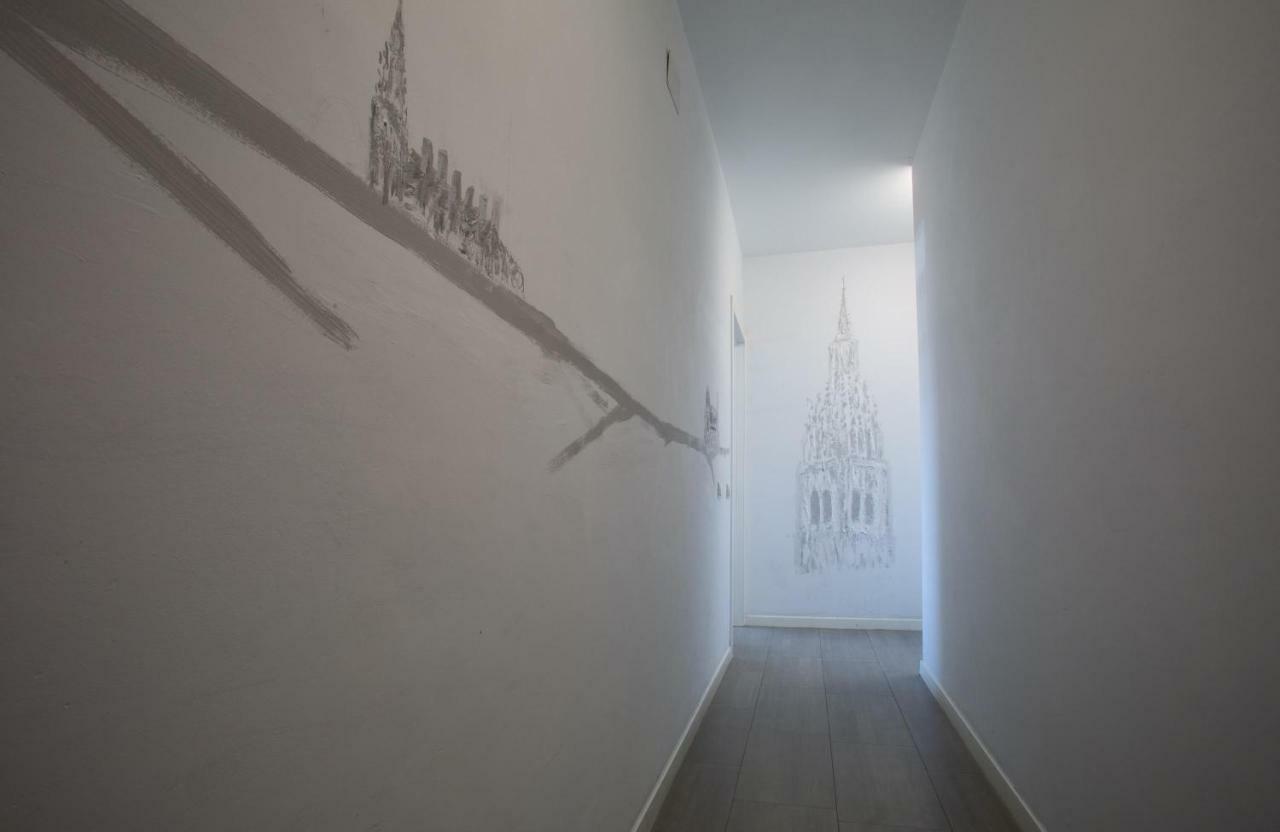 Toletum Low Cost Lofts Diafanos O 2Dormitorios Parking Municipal Gratis Al Aire Libre A 100M Toledo Exterior photo